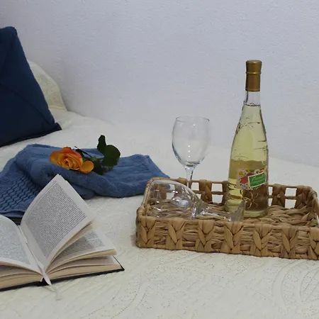 アパート Zara Lux 2