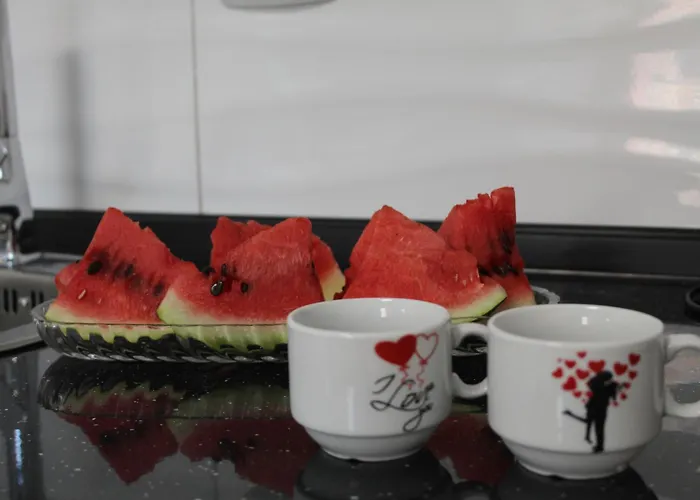 Zara Lux 2 Апартаменты *